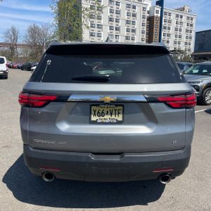 CHEVROLET TRAVERSE LS - 7