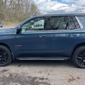 CHEVROLET TAHOE LS - 4