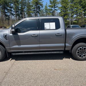 FORD F-150 LARIAT - 4