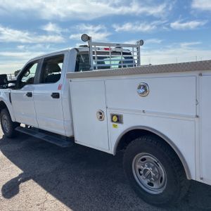 FORD F-250 SUPER DUTY XL - 6