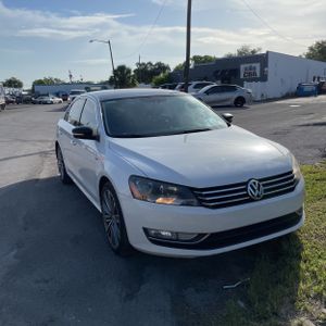 2015 Volkswagen PASSAT 1.8T SE — миниатюра 12