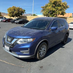 2018 Nissan ROGUE S — фото 1