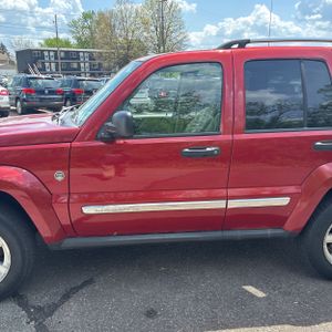 JEEP LIBERTY LIMITED - 4