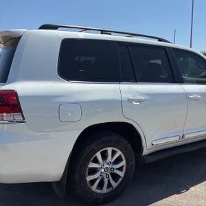 2018 Toyota LAND CRUISER BASE — фото 8