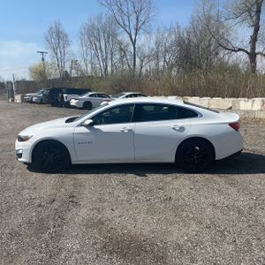 CHEVROLET MALIBU 1LT - 3