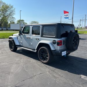 JEEP WRANGLER 4XE SAHARA 4X4 - 5