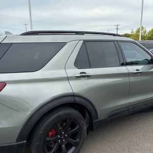 FORD EXPLORER ST - 9