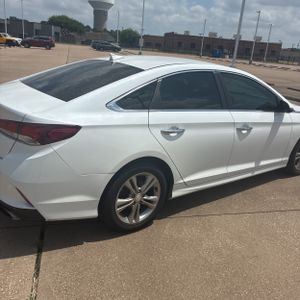 HYUNDAI SONATA SEL - 9