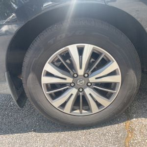 2017 Nissan PATHFINDER SV 缩略图 19