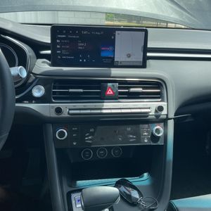 2026 Genesis G70 2.5T STANDARD — фото 37