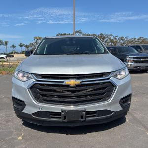2021 Chevrolet TRAVERSE LS — миниатюра 14