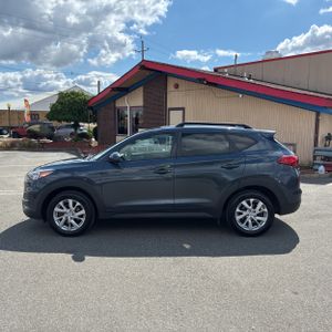 HYUNDAI TUCSON SE - 3