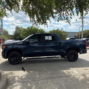 CHEVROLET SILVERADO 1500 CUSTOM TRAIL BOSS - 3