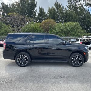 Chevrolet Tahoe RST - 10