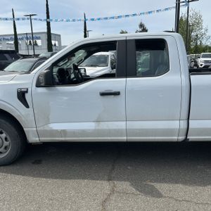 FORD F-150 XL - 4