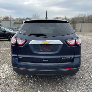 CHEVROLET TRAVERSE LT - 7