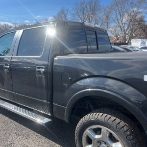 FORD F-150 LARIAT - 6