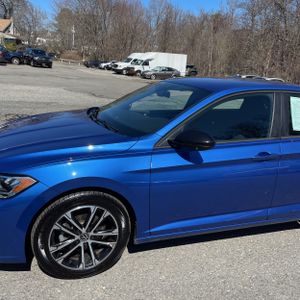 VOLKSWAGEN JETTA SPORT - 2