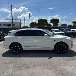 2018 Bentley BENTAYGA BASE — фото 10