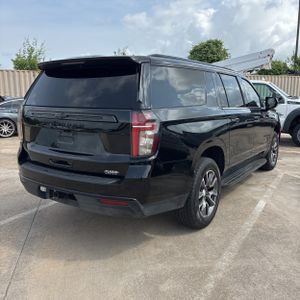 CHEVROLET SUBURBAN LT - 8