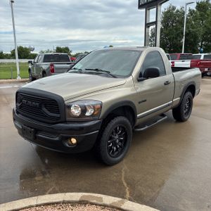 DODGE RAM 1500 SLT - 1