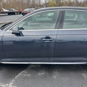 AUDI A4 2.0T PREMIUM - 4