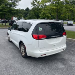 صورة 5 لـ 2023 Chrysler VOYAGER LX