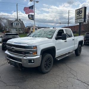 CHEVROLET SILVERADO - 1