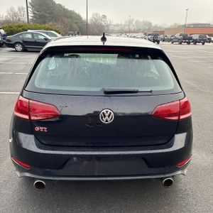 VOLKSWAGEN GOLF GTI SE - 5