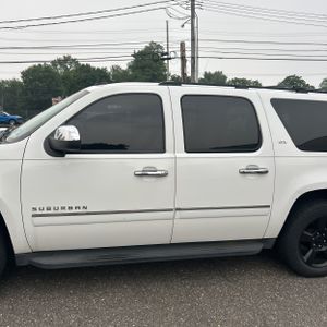 صورة 4 لـ 2010 Chevrolet SUBURBAN LTZ