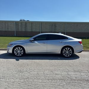 Chevrolet Malibu Premier - 3