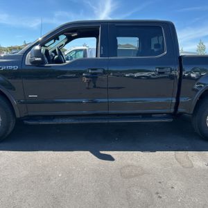 FORD F-150 XLT - 4