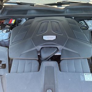 2020 Porsche CAYENNE BASE — миниатюра 45