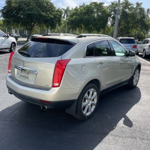 CADILLAC SRX PREMIUM COLLECTION - 8