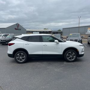 CHEVROLET BLAZER - 10