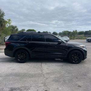 FORD EXPLORER ST-LINE - 10