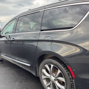 CHRYSLER PACIFICA LIMITED - 6