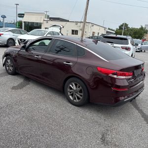 2020 KIA OPTIMA LX 照片 5