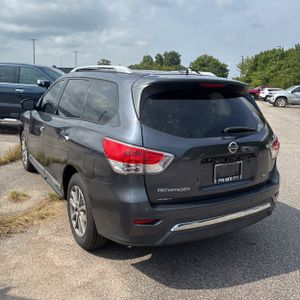 2014 Nissan PATHFINDER S 照片 5