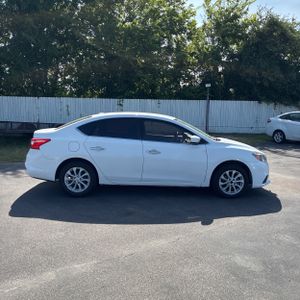 صورة 10 لـ 2018 Nissan SENTRA S