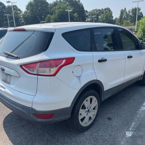 صورة 9 لـ 2013 FORD ESCAPE S