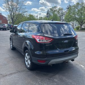 FORD ESCAPE SE - 5