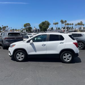 CHEVROLET TRAX LT - 3
