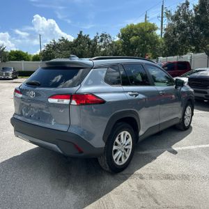 2022 Toyota COROLLA CROSS LE 照片 8