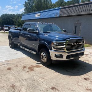 2019 RAM 3500 LARAMIE photo 12