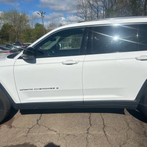 JEEP GRAND CHEROKEE L LIMITED - 4