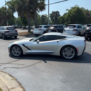 CHEVROLET CORVETTE STINGRAY - 3