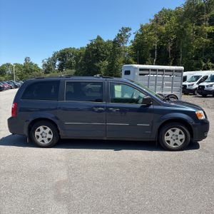 2008 Dodge GRAND CARAVAN SE — фото 10