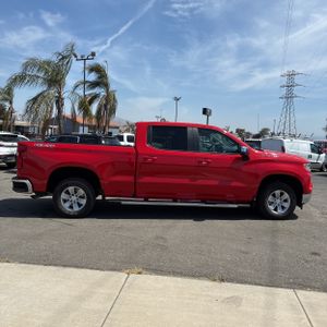 صورة 10 لـ 2024 Chevrolet SILVERADO 1500 LT