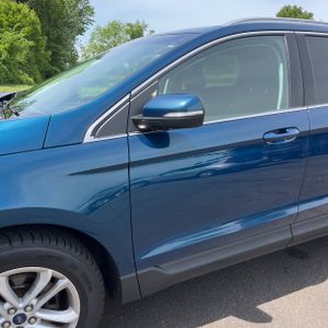 FORD EDGE SEL - 2